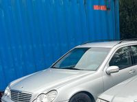 Gebraucht Mercedes C220 143 PS (105 kW) 2002 Silber Kombi