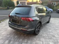 Gebraucht VW Tiguan United 131 PS (96 kW) 2021 Grau SUV
