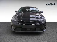 Gebraucht Kia Ceed Vision 140 PS (102 kW) 2025 1k) zilinaschwarz met. (schwarz Kleinwagen