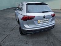Gebraucht VW Tiguan Life 150 PS (110 kW) 2023 Silber SUV