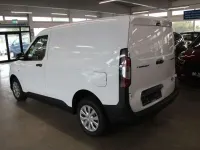 Ny Ford Transit Trend 101 HK (74 kW) 2025 Hvid Sedan