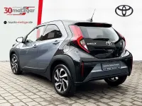 Gebraucht Toyota Aygo X Basis 72 PS (52 kW) 2025 1k3)/ black mica (209) (grau SUV