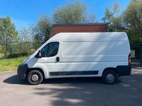 Gebraucht Peugeot Boxer 131 PS (96 kW) 2013 Weiß Van