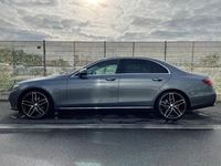 Usado Mercedes E220 AMG line 194 CV (142 kW) 2017 Gris Berlina