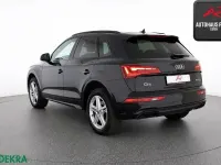Gebraucht Audi Q5 S-Line 299 PS (219 kW) 2023 Mythosschwarz SUV