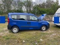 Second-hand Opel Combo 95 CP (69 kW) 2017 Albastru Monovolum