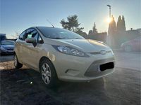 Gebraucht Ford Fiesta Trend 82 PS (60 kW) 2009 Grün Kleinwagen