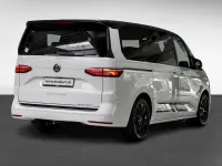 Gebraucht VW Multivan Edition 150 PS (110 kW) 2025 Schwarz Van / Kleinbus