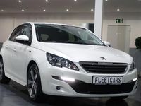 Gebraucht Peugeot 308 Style 120 PS (88 kW) 2017 Weiß Limousine
