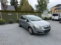 Usado Opel Corsa Selection 69 HP (50 kW) 2010 Cinzento Citadino