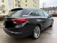 Gebraucht Opel Astra 136 PS (100 kW) 2019 Schwarz Kombi