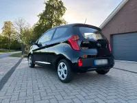 Gebraucht Kia Picanto 69 PS (50 kW) 2014 Schwarz Kleinwagen