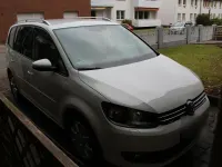 Gebraucht VW Touran Cup 105 PS (77 kW) 2015 Weiß Van / Kleinbus
