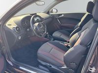 Gebraucht Audi A1 Ambition 86 PS (63 kW) 2013 Rot Kleinwagen