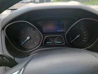 Usata Ford Focus 140 CV (102 kW) 2012 Bianco Station wagon