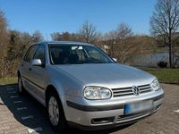 Gebraucht VW Golf IV 105 PS (77 kW) 2002 Silber Kleinwagen