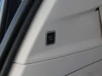Używany Chrysler Pacifica 291 KM (214 kW) 2018 Beżowy SUV