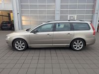 Gebraucht Volvo V70 120 PS (88 kW) 2015 Grau Kombi