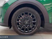 Gebraucht Mini Cooper Classic 136 PS (100 kW) 2023 Grün Kleinwagen
