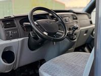 Gebraucht Ford Transit Trend 125 PS (91 kW) 2013 Blau Van
