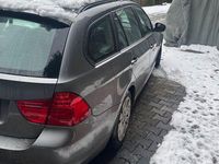 Gebraucht BMW 316 116 PS (85 kW) 2011 Grau Kombi