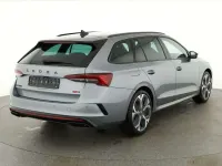 Neu Skoda Octavia RS 265 PS (194 kW) 2025 Grau Kombi