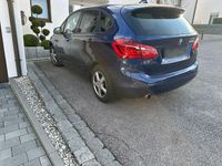 Gebraucht BMW 218 Active Tourer Sport Line 150 PS (110 kW) 2015 Blau Van / Kleinbus