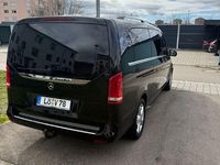 Gebraucht Mercedes V220 Avantgarde Edition 163 PS (119 kW) 2016 Schwarz Van / Kleinbus