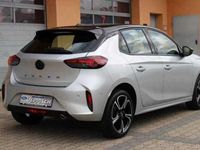 Gebraucht Opel Corsa Elegance 101 PS (74 kW) 2024 Kristallsilbermetallic (metallic) Limousine