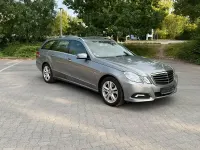 Gebraucht Mercedes E250 Avantgarde 204 PS (150 kW) 2010 Silber Kombi