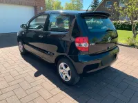 Second-hand VW Fox Style 55 CP (40 kW) 2010 Negru Hatchback