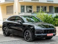 Gebraucht Porsche Cayenne Turbo 549 PS (403 kW) 2024 Schwarz SUV