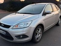 Second-hand Ford Focus 101 CP (74 kW) 2009 Argintiu Berlinǎ