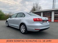 gebraucht VW Jetta VI 1.6 TDI Trendline/NAVI/TÜVNEU/SHZ/KLIMA