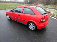 Gebraucht Opel Astra 65 PS (47 kW) 1999 Rot Limousine
