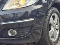 Gebraucht Mercedes B200 140 PS (102 kW) 2011 Schwarz Van / Kleinbus