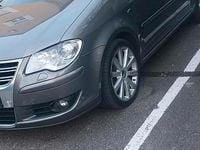 Gebraucht VW Touran 140 PS (102 kW) 2010 Grau Van / Kleinbus