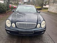 Gebraucht Mercedes E240 Elegance 177 PS (130 kW) 2002 Blau Limousine