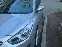 Gebraucht Hyundai i40 Premium 177 PS (130 kW) 2012 Silber Kombi