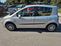 Używany Renault Modus Dynamique 111 KM (81 kW) 2005 Srebrny Minivan