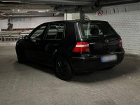 Gebraucht VW Golf IV 75 PS (55 kW) 2003 Schwarz Kleinwagen