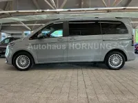 Gebraucht Mercedes V220 Style 163 PS (119 kW) 2025 Grau Van / Kleinbus