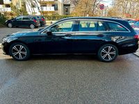 Gebraucht Mercedes 220 194 PS (142 kW) 2021 Schwarz Kombi