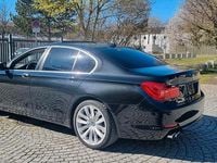 Second-hand BMW 730 245 CP (180 kW) 2009 Negru Berlinǎ
