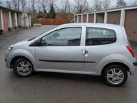 Gebraucht Renault Twingo Authentique 58 PS (42 kW) 2009 Silber Kleinwagen