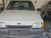 Gebraucht Ford Escort Cabriolet 54 PS (39 kW) 1987 Weiß Cabrio