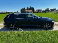 Gebraucht Volvo V60 Inscription 341 PS (250 kW) 2020 Schwarz Kombi
