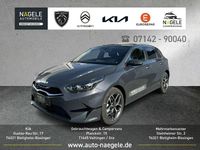 Neu Kia Ceed 140 PS (102 kW) 2025 Grau Kleinwagen