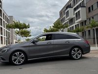 Gebraucht Mercedes CLA180 122 PS (89 kW) 2016 Grau Limousine