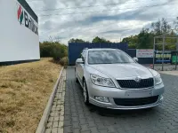 Gebraucht Skoda Octavia 105 PS (77 kW) 2010 Grau Kombi